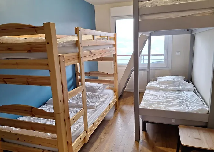 3-Rooms Apartment In Front Of Snow